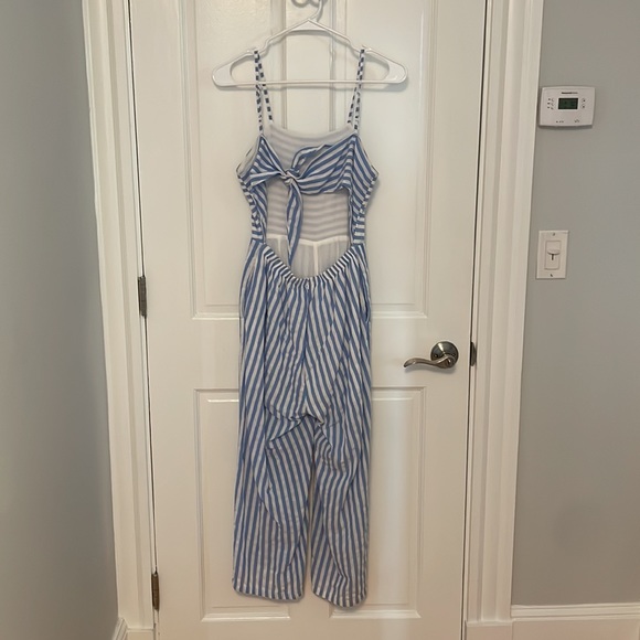 Blue and white jumpsuit - Picture 2 of 2